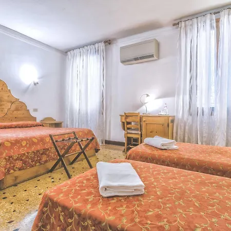 Alloggi Allegri Pensionat 2*