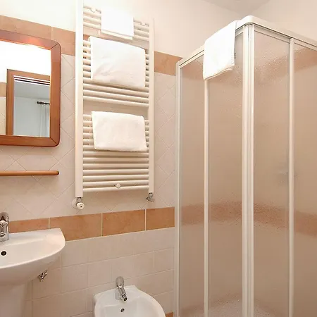 Πανσιόν Alloggi Allegri